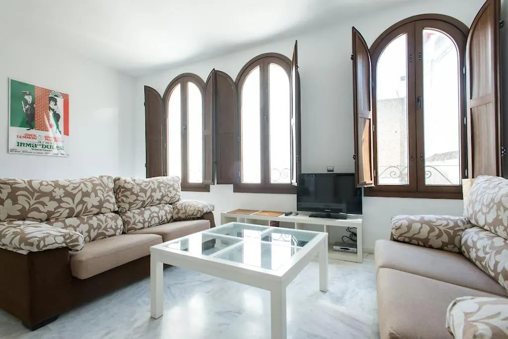 Apartment Bustos Tavera Seville